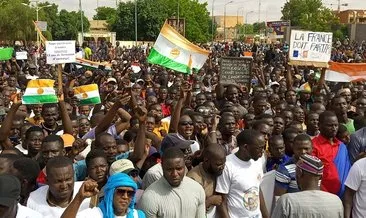 Nijer’de ECOWAS’ın cuntaya verdiği süre doldu