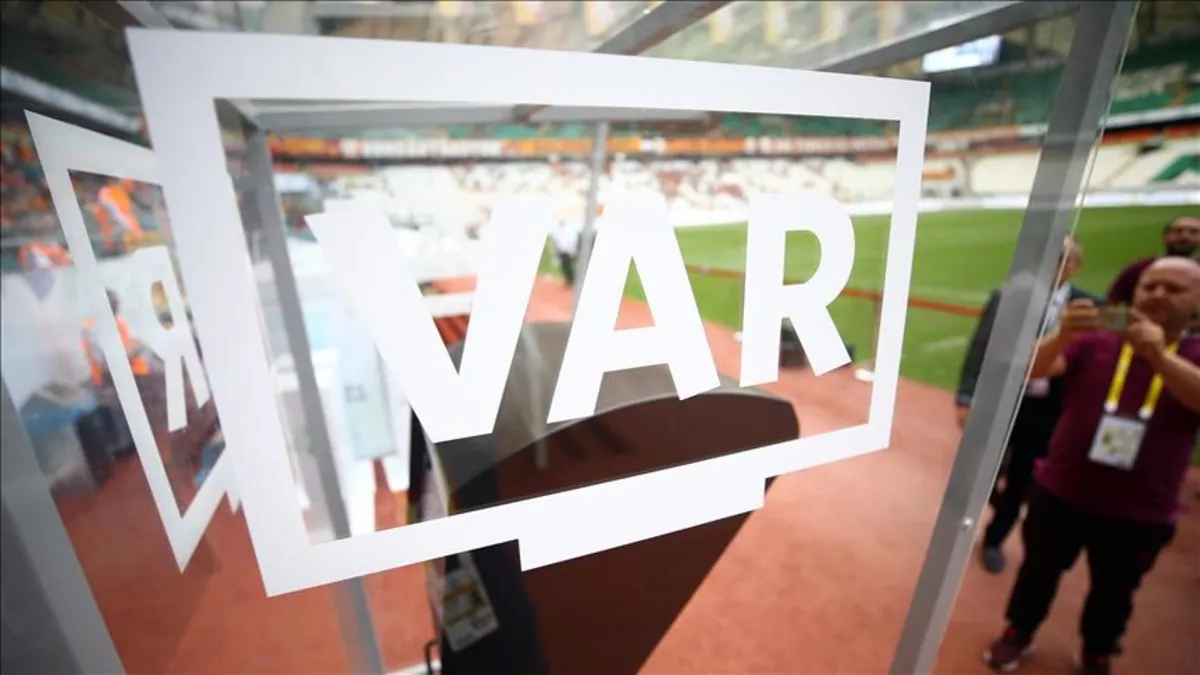 Galatasaray-Trabzonspor maçının VAR'ı açıklandı! Galatasaray-Trabzonspor maçının VAR'ı açıklandı!