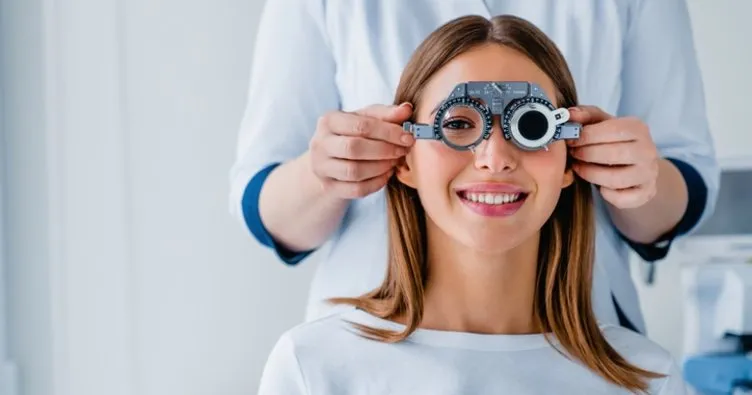 Göz Seğirmesi Nasıl Geçer? Sağ ve Sol Göz Seğirmesi Nedenleri, Belirtileri ve Evde Doğal Bitkisel Tedavi Yöntemleri