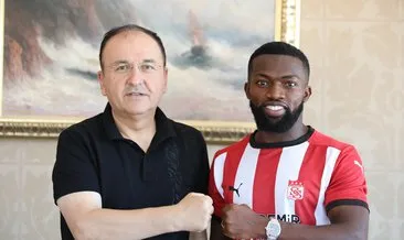 Azubuike Okechukwu resmen Sivasspor’da