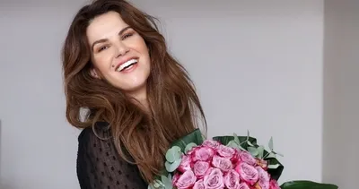 Tülin Şahin’in bornozlu pozu sosyal medyayı salladı! Tülin Şahin bu sefer başka...