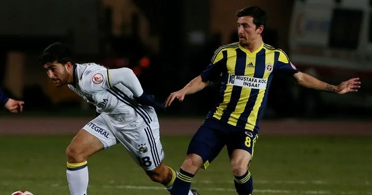 Sivasspor Mert Hakan Yandaş’la anlaştı