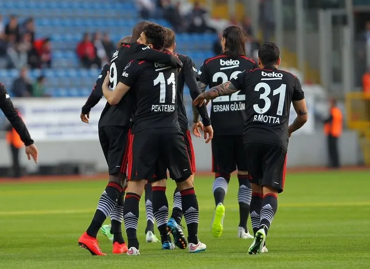 Kasımpaşa - Beşiktaş maçının fotoğrafları