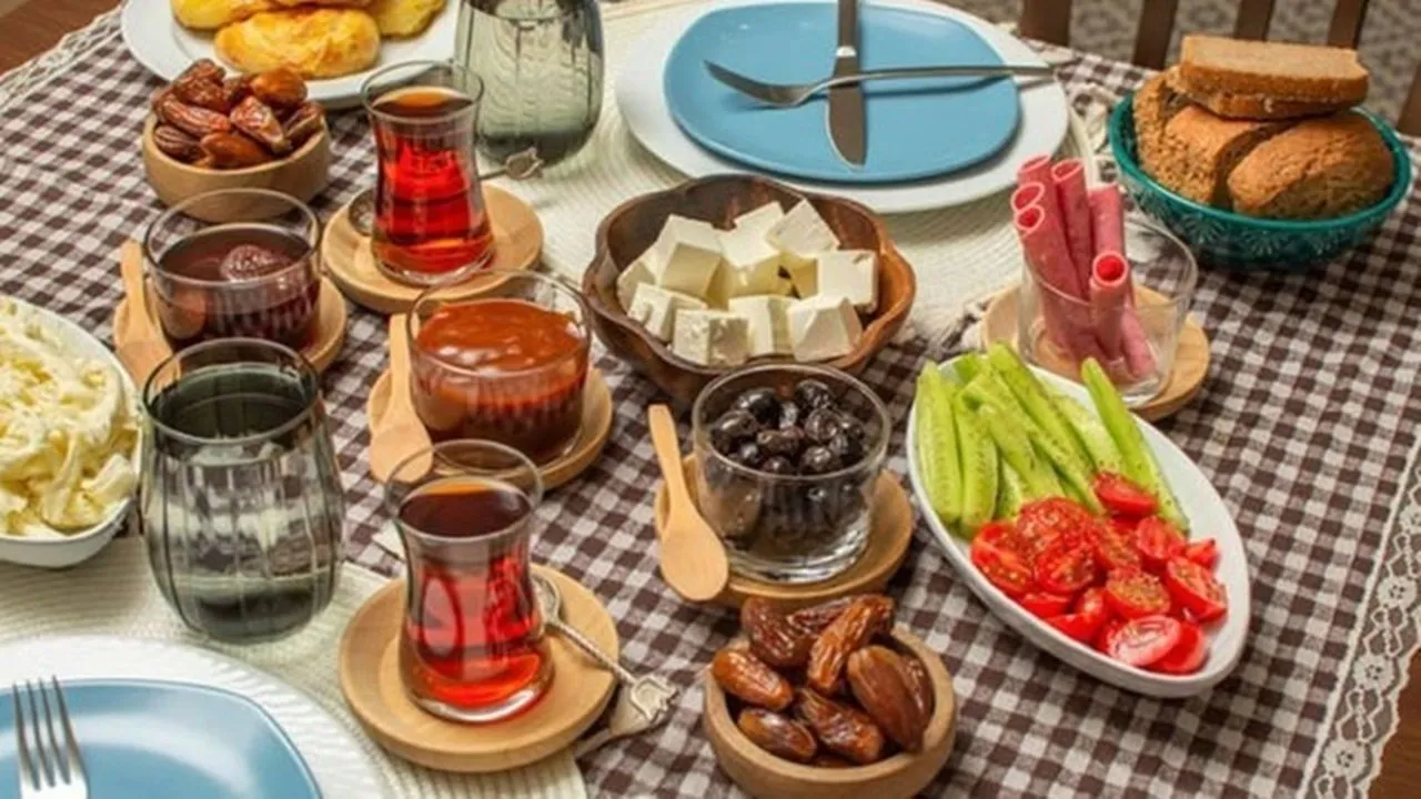 ORUÇ NE ZAMAN BAŞLIYOR? 2024 takvimi ile Ramazan ayı ne zaman, ilk sahur ve oruç hangi