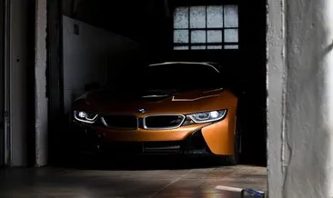 2019 BMW i8 Roadster’in özellikleri nedir?