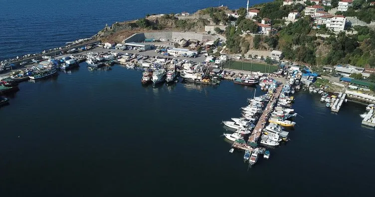 İstanbul Boğazı’nda balıkçı ağına mayın takıldı! Sahil ve plaj kapatıldı