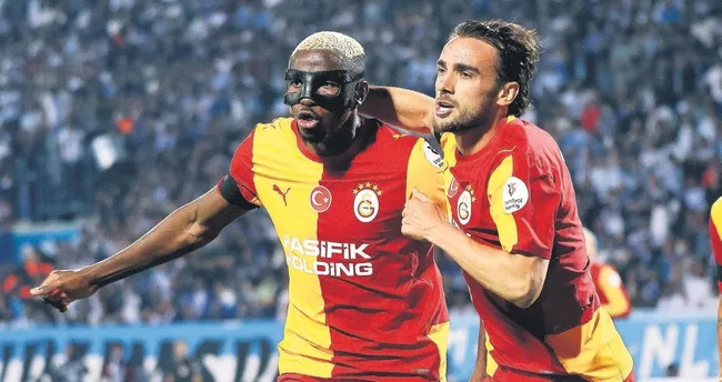 Erzurum’da maskeli şov!
