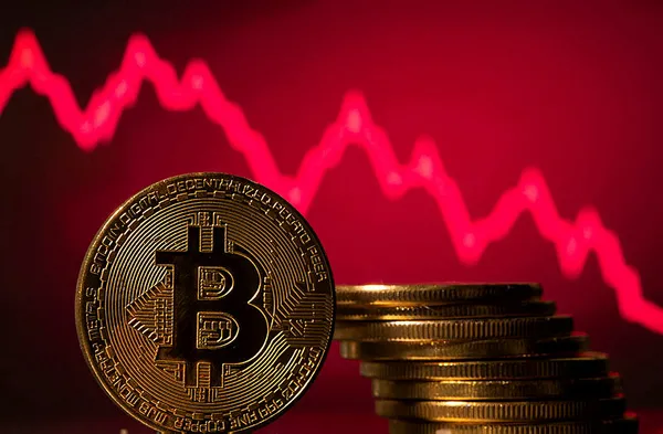 son-dakika-cinden-gelen-haber-bitcoini-etkiledi-sert-dustu-1621609824104.jpg