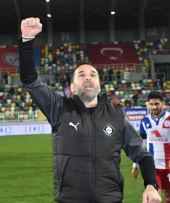 Fenerbahçe’de planlar ortaya çıktı! Ali Koç futbolu ’3 isme’ emanet ediyor