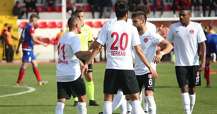 Maç Sonucu Cesar Grup Ümraniyespor - Altınordu: 4-0