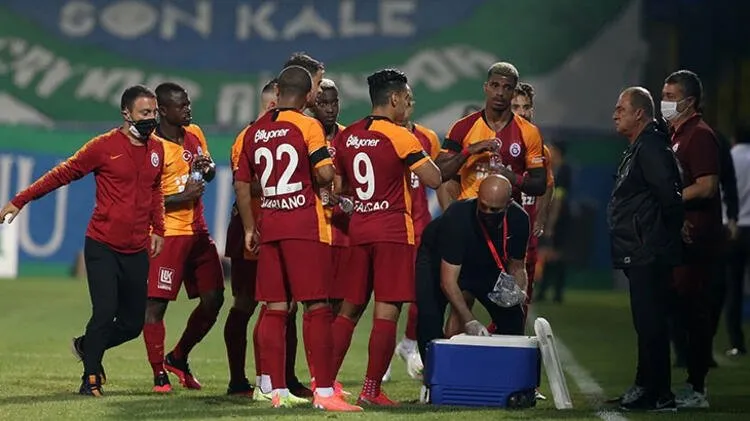 Galatasaray’da Onyekuru sonrası bir ayrılık daha!