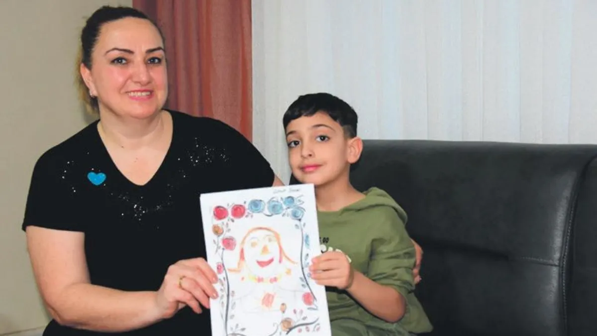 Hayatımıza güneş gibi doğdu