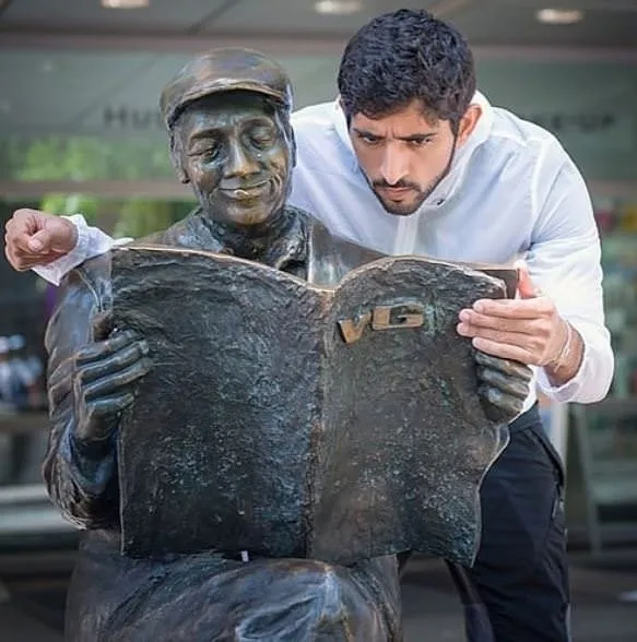 Dubai Prensi'nin birbirinden çılgın fotoğrafları!