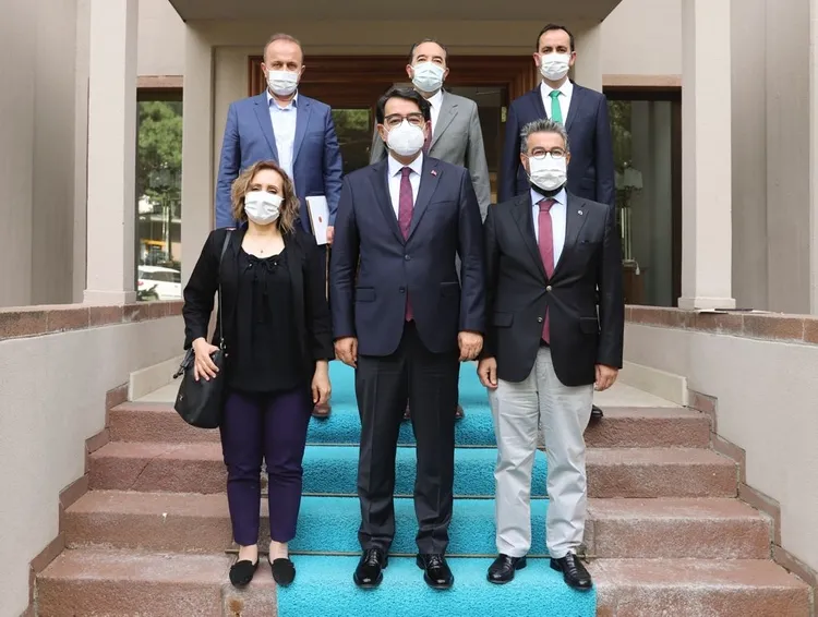 Kamuda işe alımlar sadece Kariyer Kapısı Platformu üzerinden yapılacak