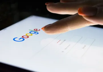 Google, görsellerinizi ve sesli aramalarınızı yapay zeka eğitimi için kullanıyor