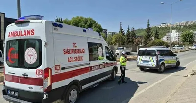 Adıyaman’da sokak ortasında kaza: Motosikletin çarptığı kadın yaralandı #adiyaman