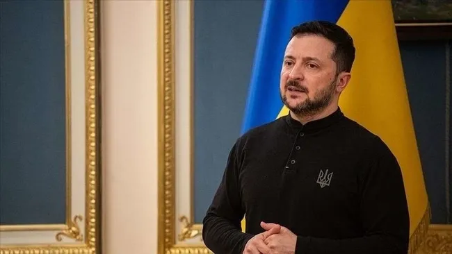 ukrayna-zelenskiy-turkiyede-putin-ile-gorusmeye-hazir-1776617223782.jpg Ukrayna: Zelenskiy, Türkiye’de Putin ile görüşmeye hazır