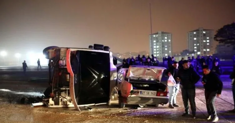 Polis servisi kaza yaptı! 5 polis ve bir vatandaş yaralandı