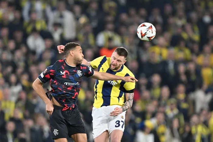 canli-fenerbahce-rangers-fenerbahcenin-konugu-rangers-mucadelede-ikinci-gol-geldi-1741285454101.jpg
