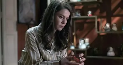 CAMDAKİ KIZ SON BÖLÜM İZLE EKRANI || Camdaki Kız 63. Son bölüm TEK PARÇA izle: Feride’ye veda!