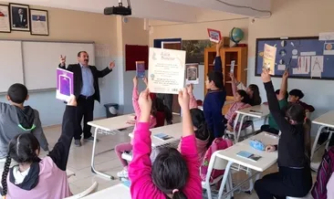 Profesör, köy okullarına bilim aşılıyor