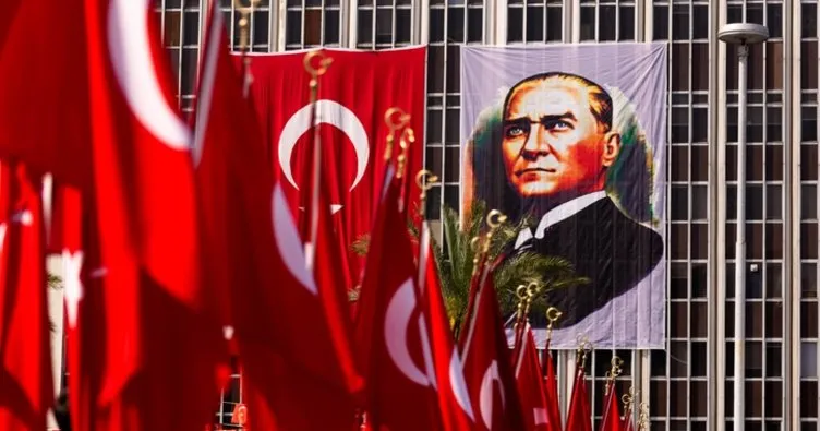 10 Kasım resmi tatil mi, hangi güne denk geliyor? 10 Kasım Atatürk’ü Anma Günü tatil olacak mı?