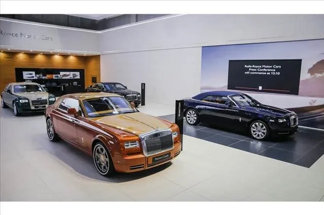 Rolls-Royce’dan İki Özel Model