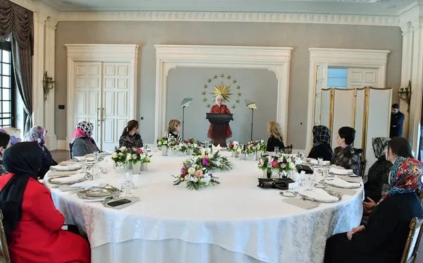 Emine Erdoğan, Özel Harekat personeli eşlerini yemekte ağırladı