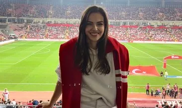 Yağmur Tanrısevsin gönlünü Galatasaraylı yıldız futbolcuya mı kaptırdı?