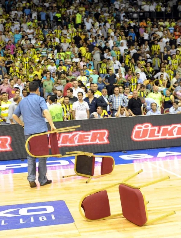 Fenerbahçe Ülker - Efes Pilsen