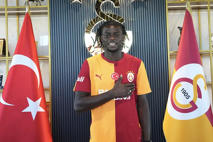 galatasaray-lesley-ugochukwu-transferini-acikladi-opsiyon-bedeli-belli-oldu-1784139169157.jpg