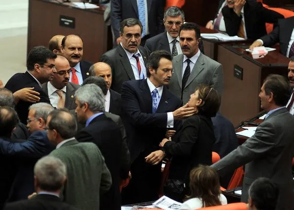 Anayasa görüşmelerinde 2.gün