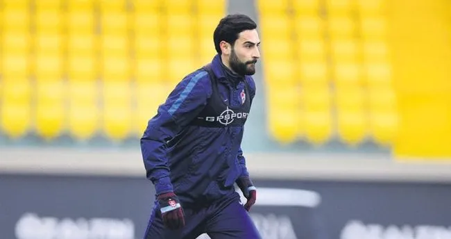 Mehmet Ekici Fenerbahçe’ye imza attı