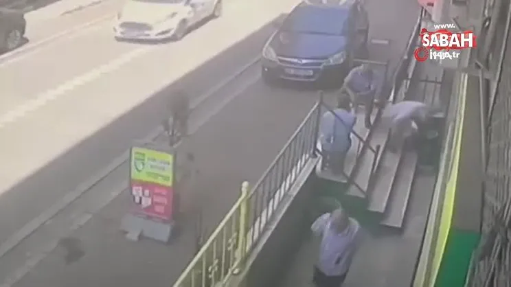 Husumetlisini bacağından vurdu, vatandaştan fırça yedi | Video