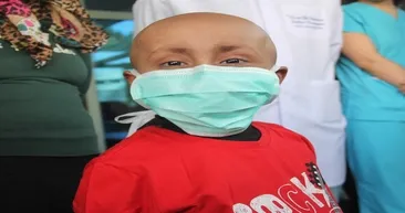 Tek hayali polis arabasıyla…