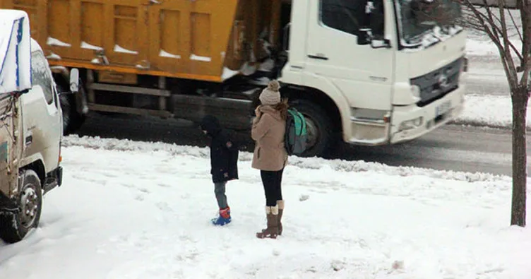 Edirne’de kar yağışı etkisini kaybetti