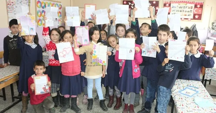 İstanbullu minik öğrencilerden Ağrılı öğrencilere mektup