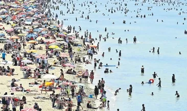 Çeşme’ye bayramda tatilci akını