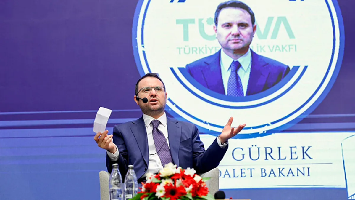 Adalet Bakanı Akın Gürlek: Hukukun gücüyle gençlerimizin umutlarını ve yarınlarını korumaya devam edeceğiz