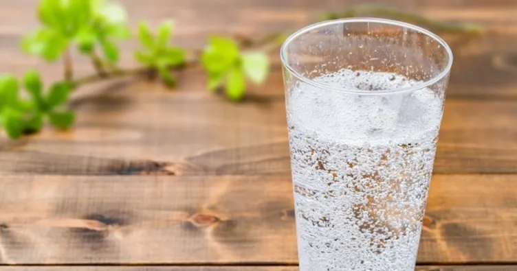 Karbonatlı Suyun Faydaları Nelerdir? Karbonatlı Su İçmek Neye İyi Gelir, Nasıl Tüketilir?
