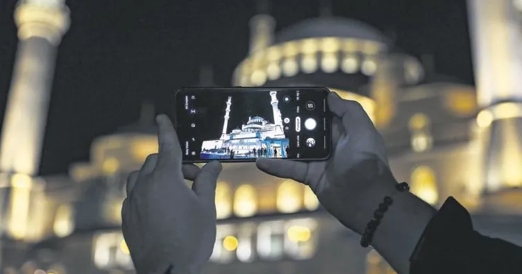 Başkentte Mevlit Kandili coşkusu