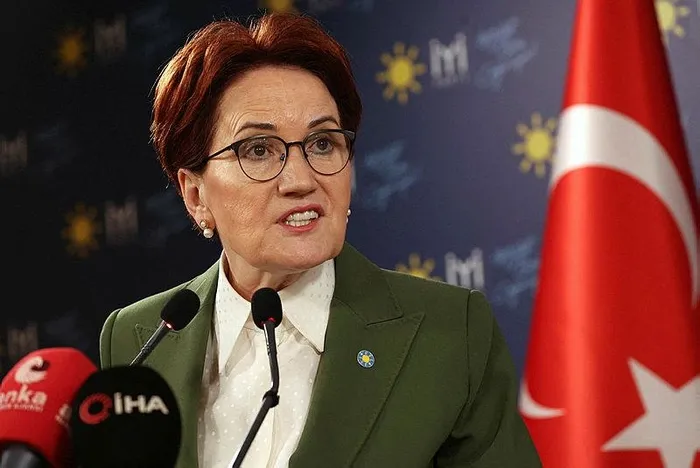 Fondaş medya hüsrana uğradı! Ne yazacaklarını şaşırdılar; Akşener’e manşetten saldırı