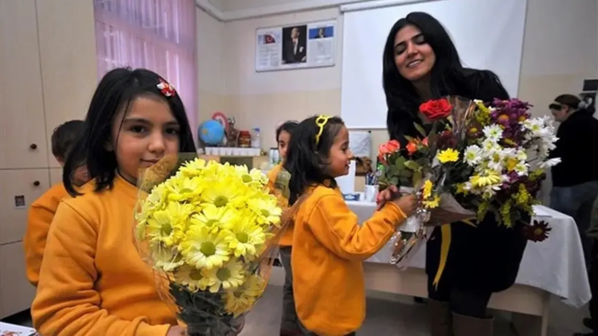 24 Kasım resmi tatil mi, okullar var mı? 24 Kasım Öğretmenler Günü okullardaki son durum! 24 Kasım resmi tatil mi, okullar var mı? 24 Kasım Öğretmenler Günü okullardaki son durum!