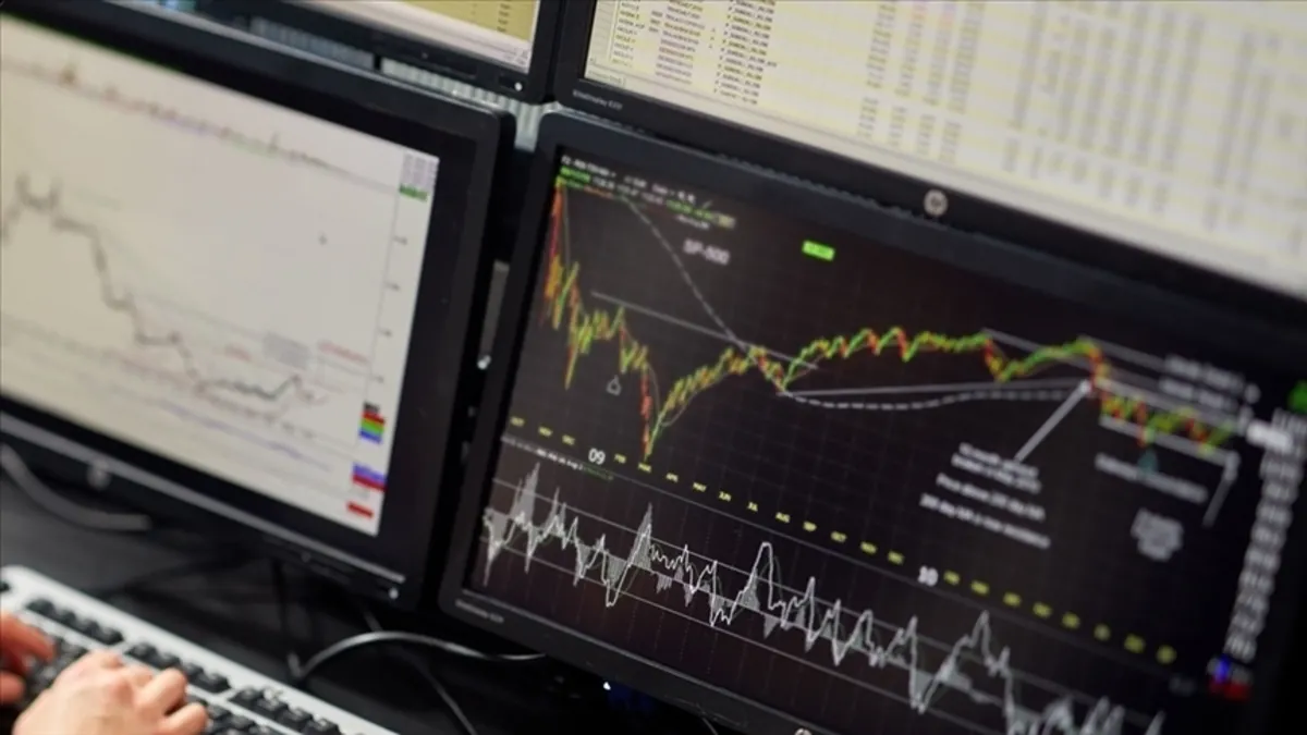 Türkiye, OECD’nin en hızlı büyüyen 3’üncü ekonomisi Türkiye, OECD’nin en hızlı büyüyen 3’üncü ekonomisi