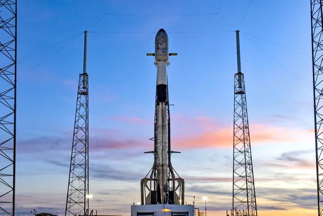 turksat-5b-uydusunda-son-durum-son-kontroller-yapildi-geri-sayim-basladi-1639855441502.jpg Türksat 5B uydusunda son durum: Son kontroller yapıldı, geri sayım başladı!