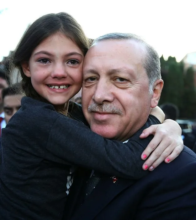 Cumhurbaşkanı Erdoğan'a Sırbistan'da sevgi seli