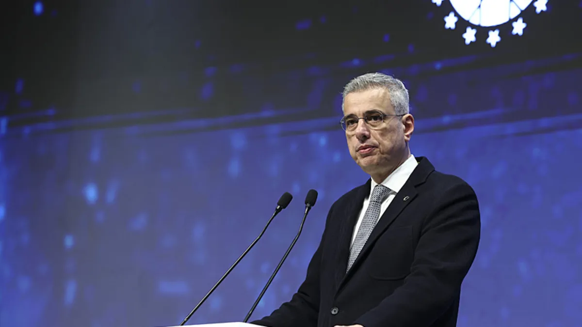 Sağlık Bakanı Kemal Memişoğlu: Tüm bağımlılıklarla mücadele hizmetlerini tek çatıda buluşturuyoruz Sağlık Bakanı Kemal Memişoğlu: Tüm bağımlılıklarla mücadele hizmetlerini tek çatıda buluşturuyoruz