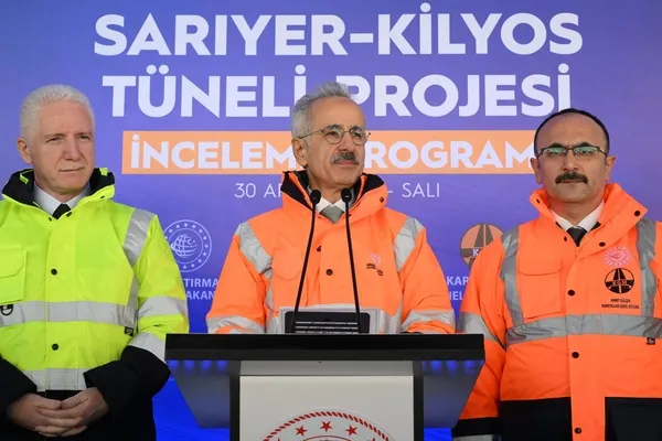 bakan-uraloglu-acikladi-sariyer-kilyos-tuneli-2026da-tamamlanacak-1767091590055.jpeg