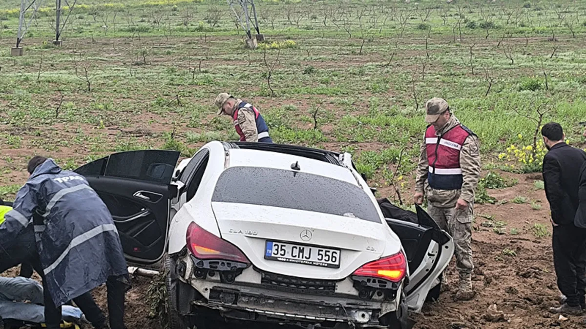 Siirt’te feci kaza: 2 ölü, 3 ağır yaralı!