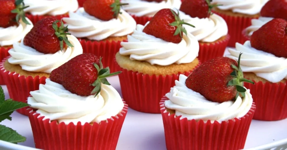 Aklinizi Basinizdan Alacak Cupcake Tarifi Kakaolu Cupcake Nasil Yapilir Tatli Tarifleri Haberleri
